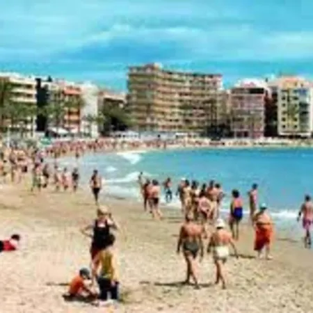 Lovely Intorrevieja, Spain Апартаменты Торевьиа